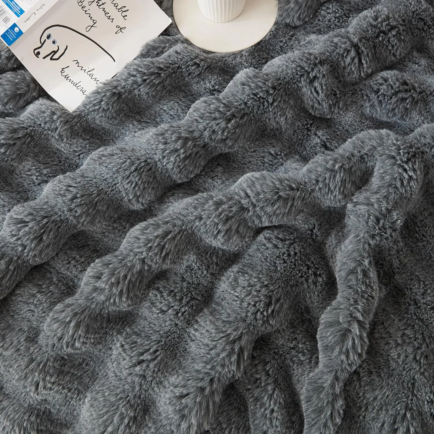 COOVA Faux Rabbit Fur & Flannel Throw Blanket 50x60 Inch - Luxury Fuzzy & Cozy Soft Blanket for All Seasons, Breathable and Comfortable for Bed, Sofa, Couch, and Camping,Cationic Light Grey