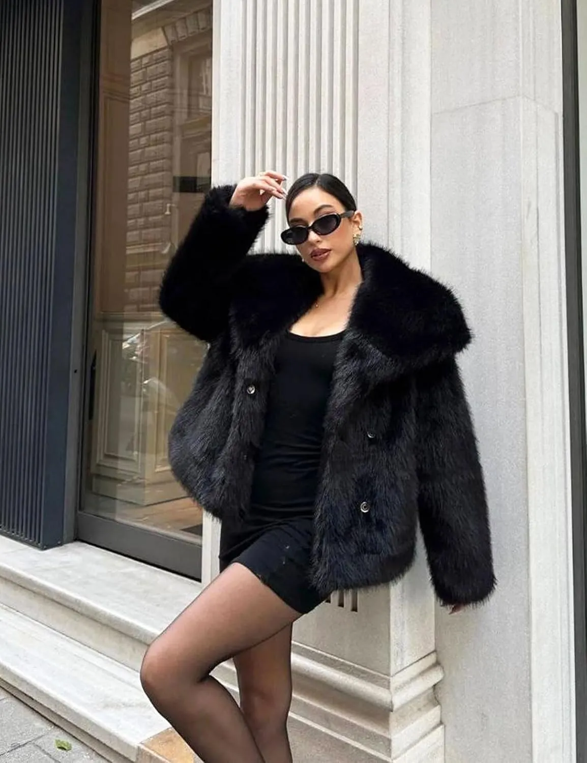 COZYPOIN Womens Faux Fur Jacket Fluffy Fur Cropped Coat Long Sleeve Open Front Fur Cape
