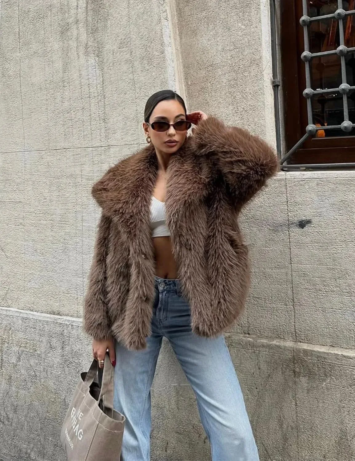 COZYPOIN Womens Faux Fur Jacket Fluffy Fur Cropped Coat Long Sleeve Open Front Fur Cape
