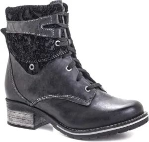 Dromedaris Women's Kara Velvet Boot