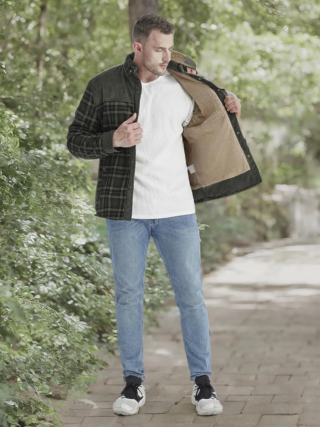 Eisctnd Men's Sherpa Lined Flannel Jacket Outdoor Long Sleeve Plaid Fleece Shirt Warm Casual Button Down Coat