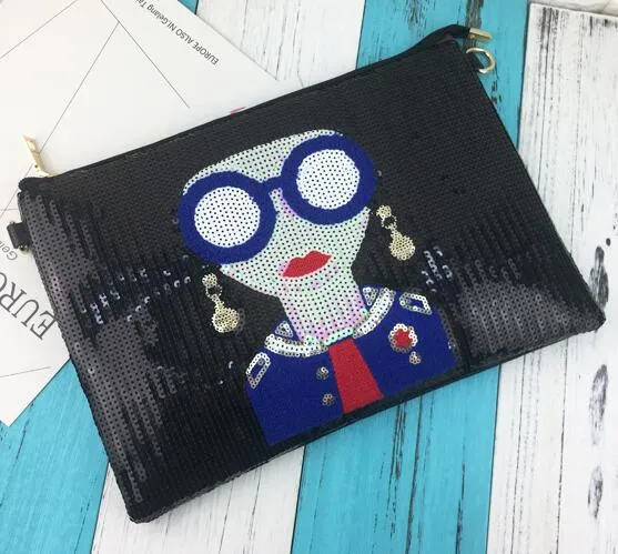 Fashion Victim Design Sequined Clutch