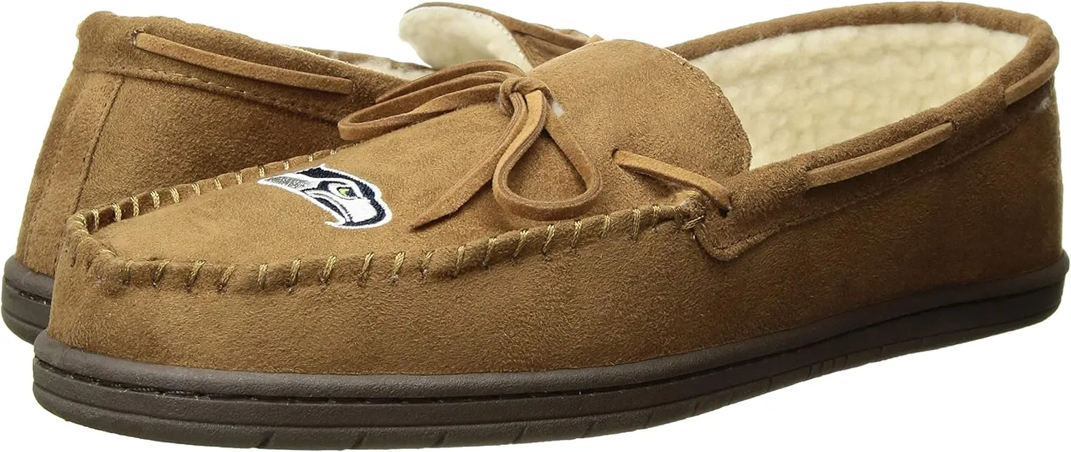 FOCO Men's NFL Football Team Logo Moccasin Slippers
