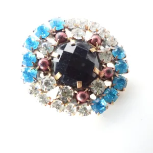 Glass button for embellishment