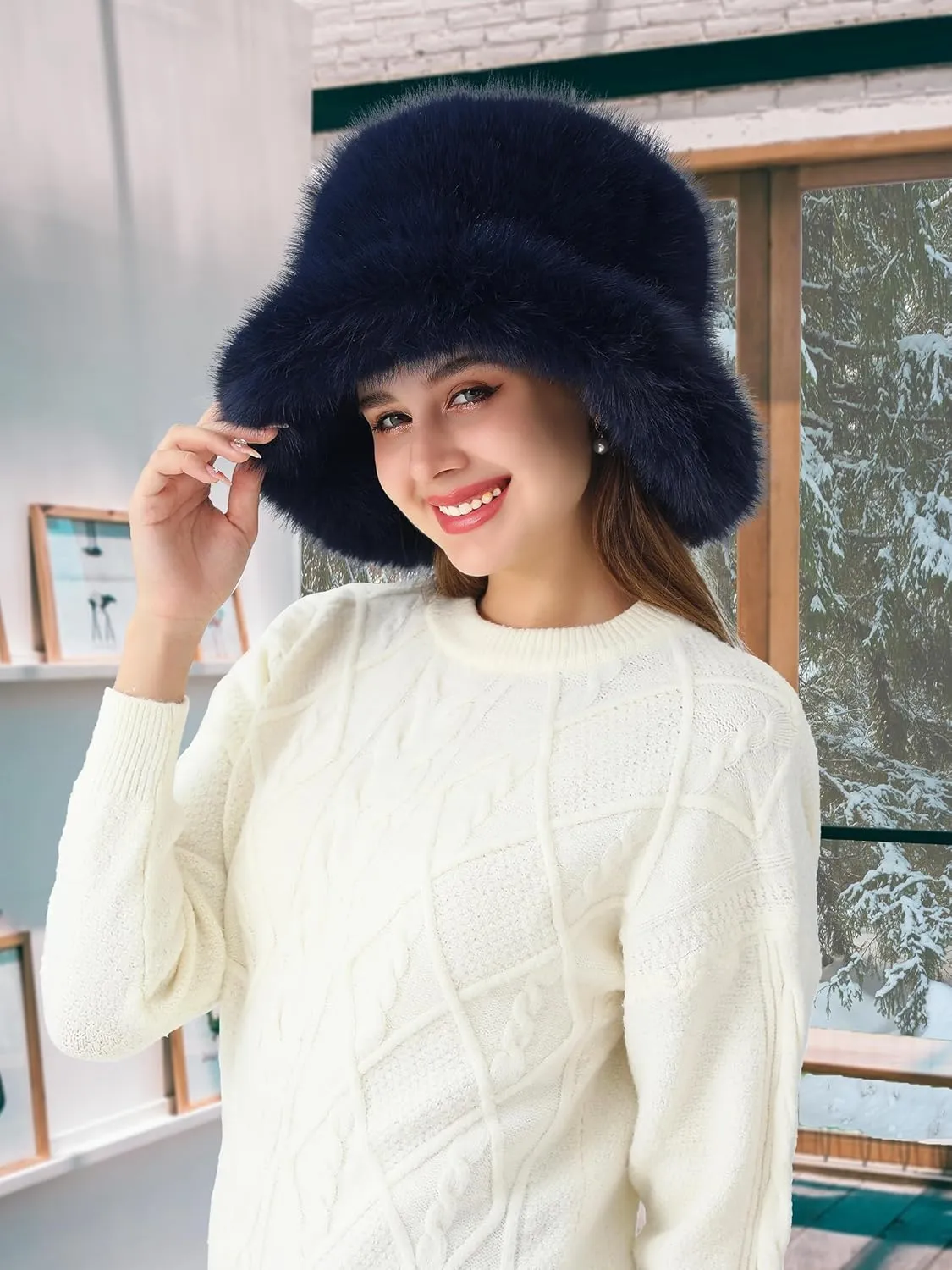 LA CARRIE Women's Fuzzy Wide Brim Faux Fur Bucket Hat Winter Warmer Fisherman Cap
