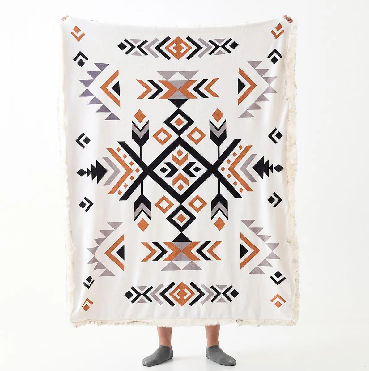 Luxury Plush Faux Fur Throw Blanket with Aztec Pattern, Super Warm, Fuzzy, Elegant, Fluffy Decoration Blanket for Couch, Armchair, Sofa and Bed, 50''x 60'', Cream
