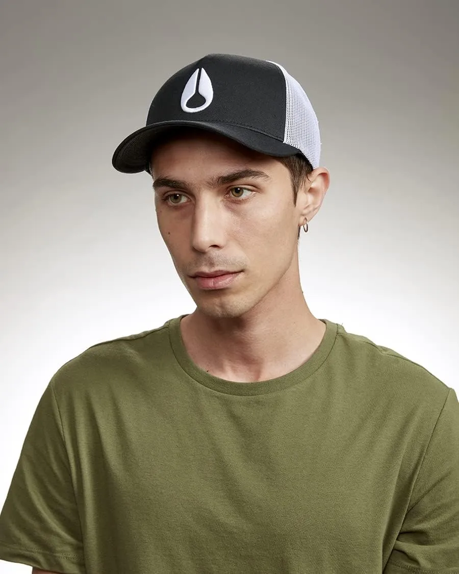 NIXON Iconed Trucker Hat