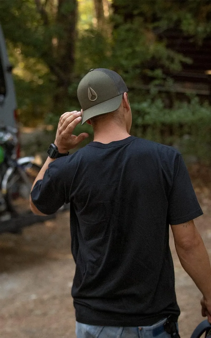 NIXON Iconed Trucker Hat