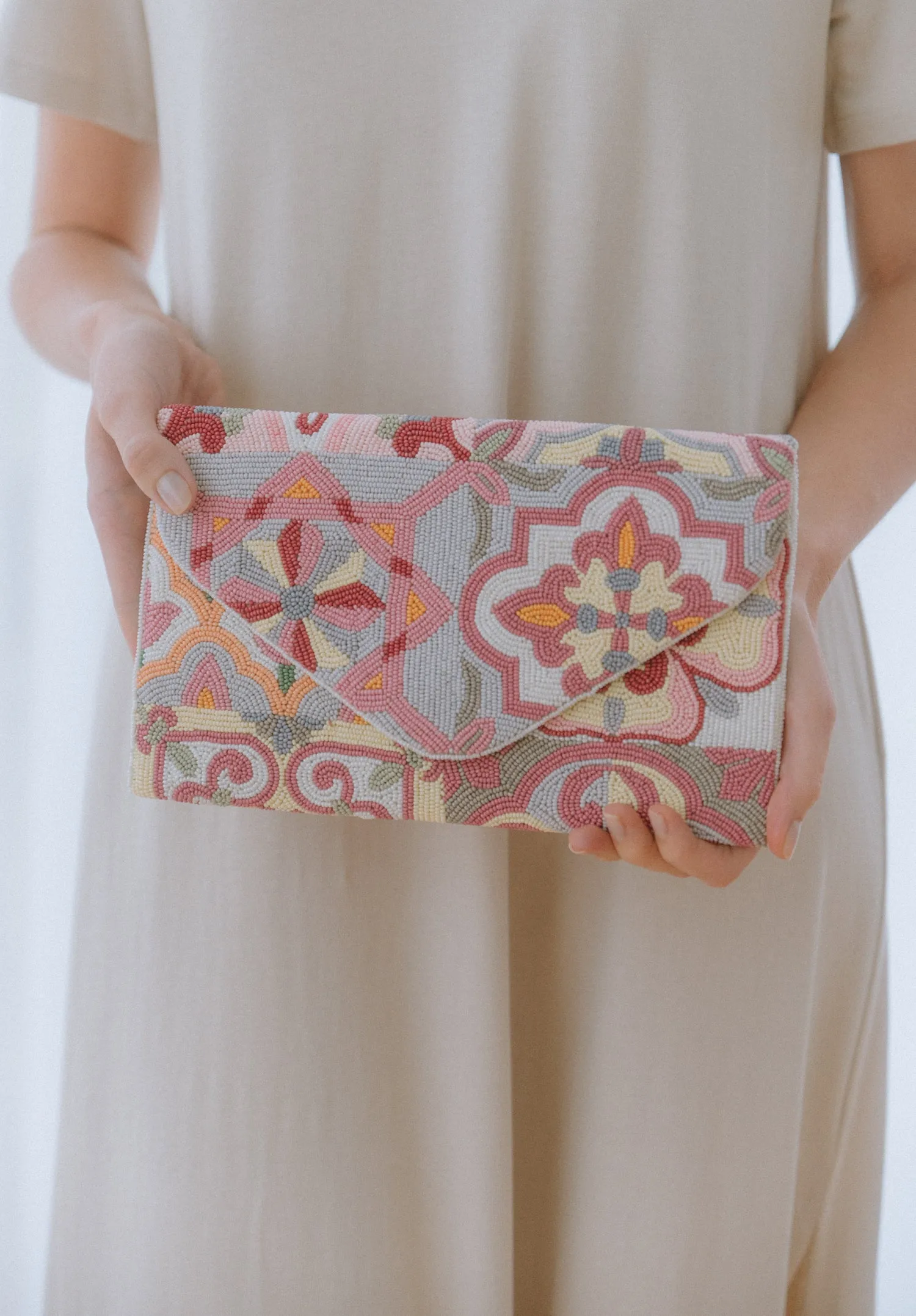 Nyonya Stories Beaded Handbag (Preorder)