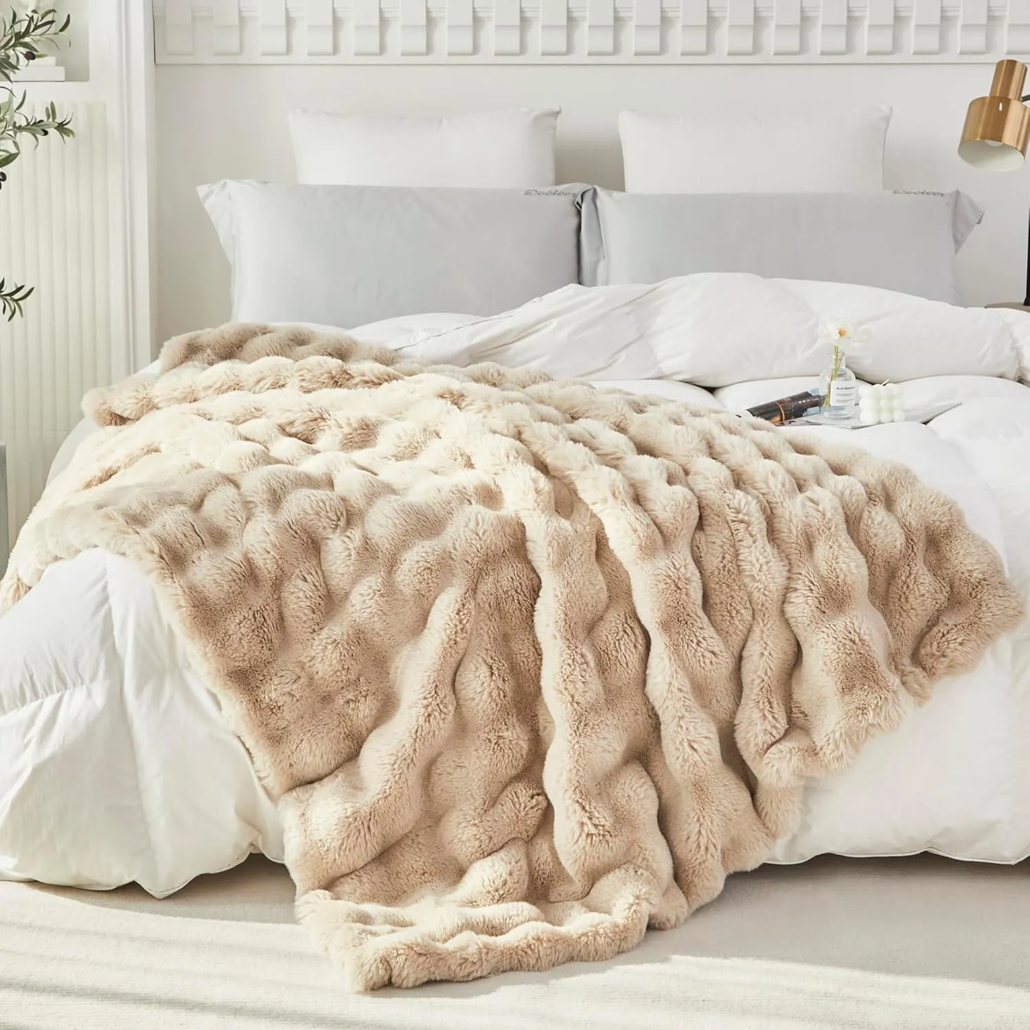 RYNGHIPY Faux Rabbit Fur Bed Throws, Fluffy Warm Throw Blanket for Sofa Couch, Soft Plush Decorative Blanket Thick and Heavy, Cute Bubble Furry Blanket (Camel, 51''x63'')