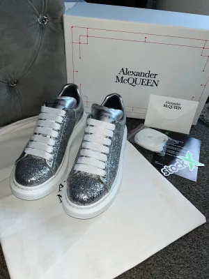 Silver Glittery Queenies