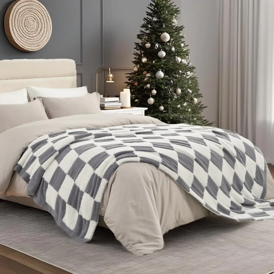 Snuggle Sac Faux Fur Throw Blanket for Couch, Cozy Soft Warm Blankets for Sofa Bedroom Living Room,Grey Checker,50x60 inches