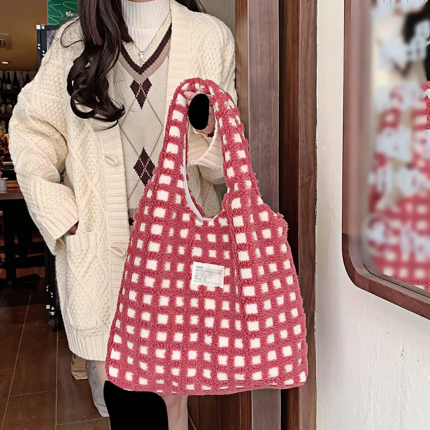 Women Girls Cute Bear Plush Shoulder Bag Large Tote Handbag Purse Faux Fur Shopping Dating Bag for Grills